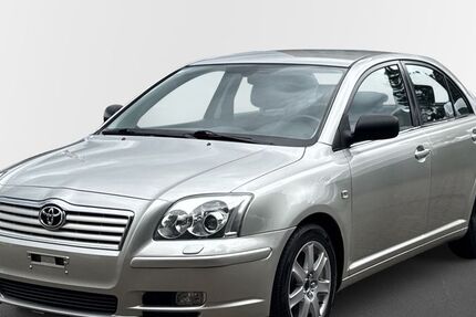 Toyota Avensis 123.500 km 3.990 &euro; Hamburg 22529