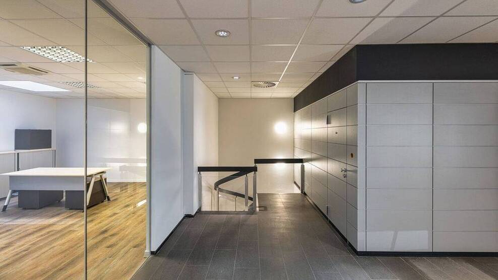 Freie Atelier- Bürofläche mit moderner Atmosphäre - All-in-Miete