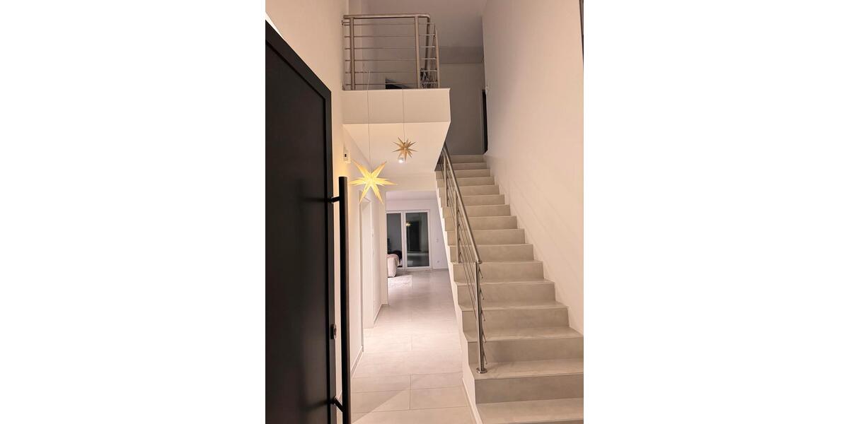 Doppelhaushälfte Hohenhameln - 5 Zimmer, 150 m&sup2;, 1.599&euro; | Angebot:26358985