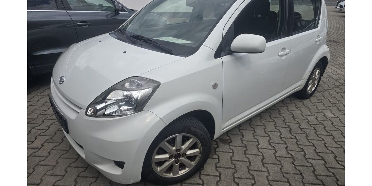 Daihatsu Sirion 140.000 km 5.490 &euro; Poppenricht 92284