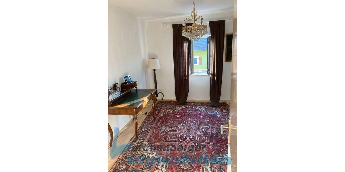 Mehrfamilienhaus, Wohnhaus Landau an der Isar Landau - 7 Zimmer, 200 m&sup2;, 289.000&euro; | Angebot:26359036