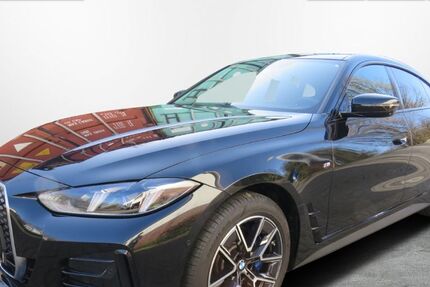 BMW i4 11.144 km 44.390 &euro; Aurich 26605