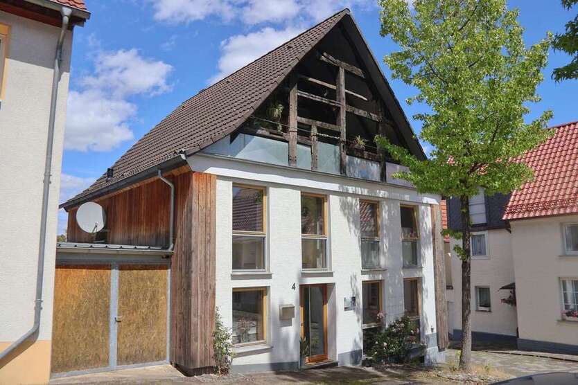 Haus zum Kaufen in Büren 319.000 € 150 m²