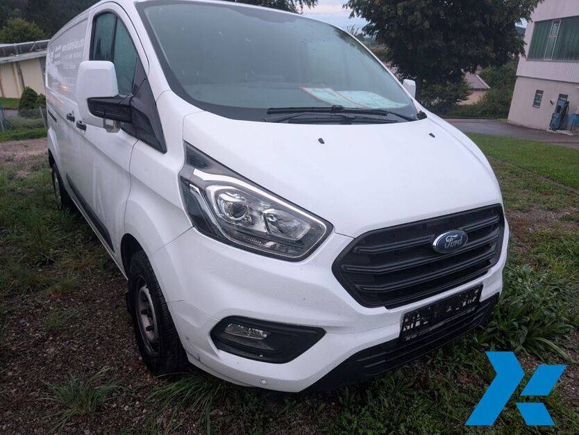 Ford Transit Custom 146.900 km 17.990 € Tuttlingen 78532