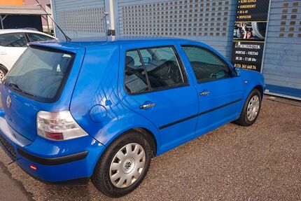 VW Golf 158.000 km 3.200 &euro; Königsbronn 89551