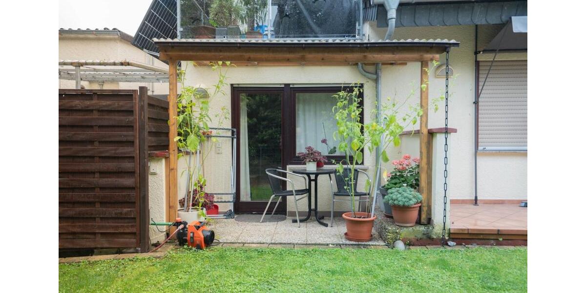 Freundliche 2-Zimmer-Wohnung mit Balkon in Trebur - Erbpacht 2 zimmer