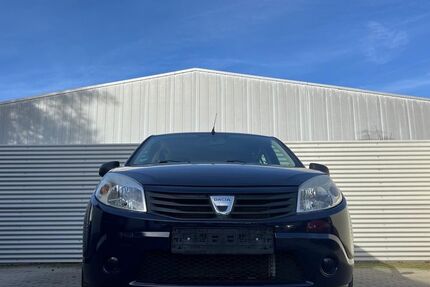 Dacia Sandero 130.000 km 3.490 &euro; Marktrodach 96364
