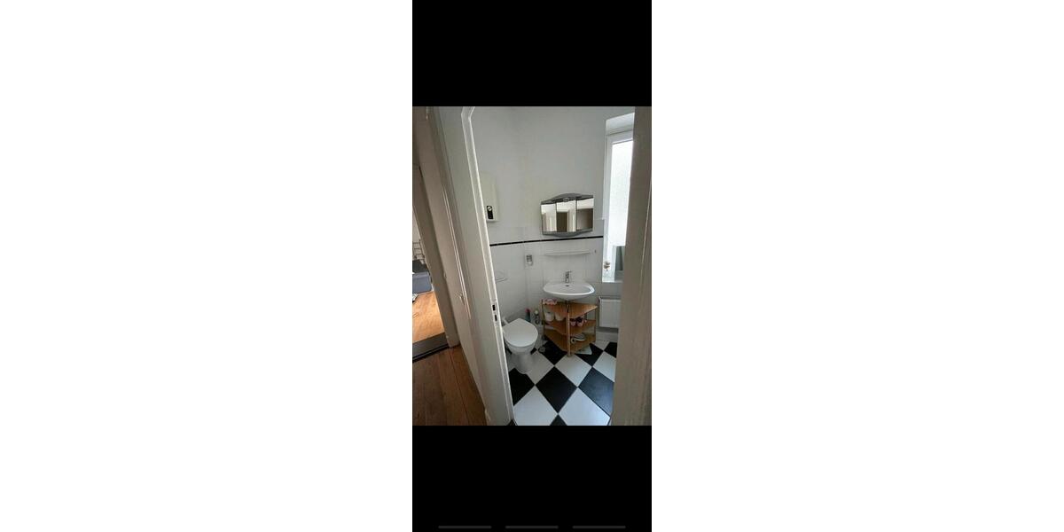 Etagenwohnung Flensburg - 5 Zimmer, 125 m&sup2;, 1.529&euro; | Angebot:25943285