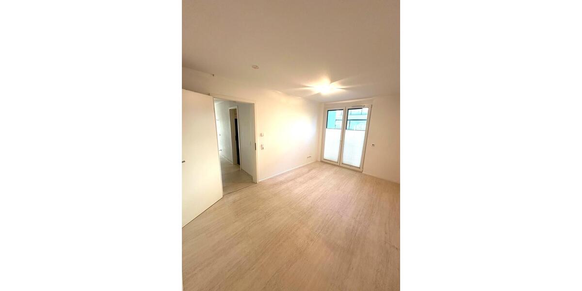 Erdgeschoßwohnung Gundelfingen - 3 Zimmer, 101 m&sup2;, 1.700&euro; | Angebot:26315096