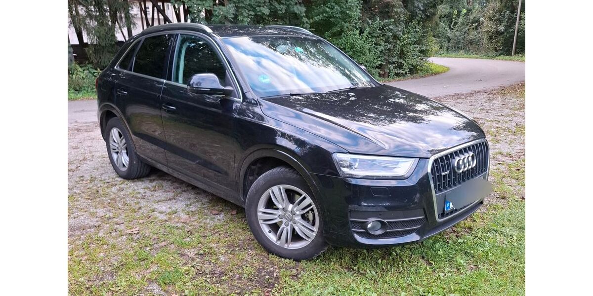 Audi Q3 219.300 km 9.950 &euro; Übersee 83236