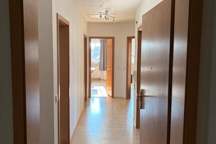 Wohnung Plattling - 3 Zimmer, 69 m&sup2;, 815&euro; | Angebot:26225232