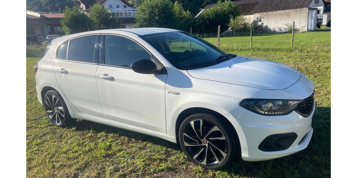 Fiat Tipo 91.570 km 13.190 &euro; Münstertal 79244