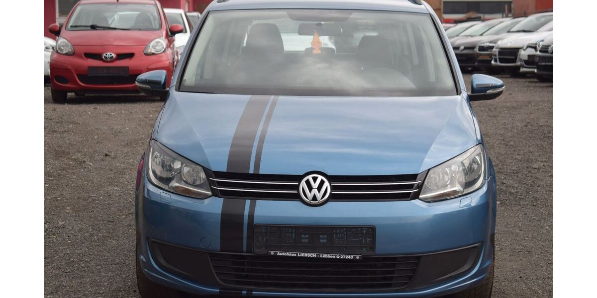 VW Touran 249.000 km 3.500 &euro; Berlin 13597
