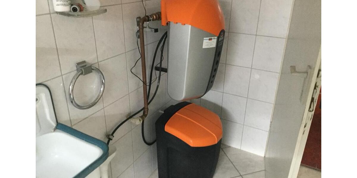 Einfamilienhaus Höxter - 7 Zimmer, 210 m&sup2;, 330.000&euro; | Angebot:26819092