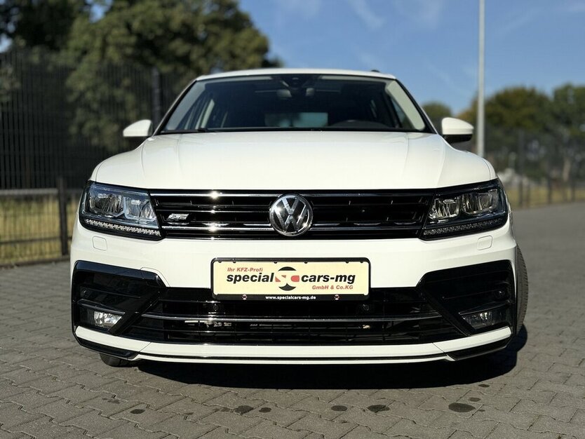 VW Tiguan R-Line / 4Motion / Pano / Kamera / AAC 99.000 km 27.900 € Mönchengladbach 41066