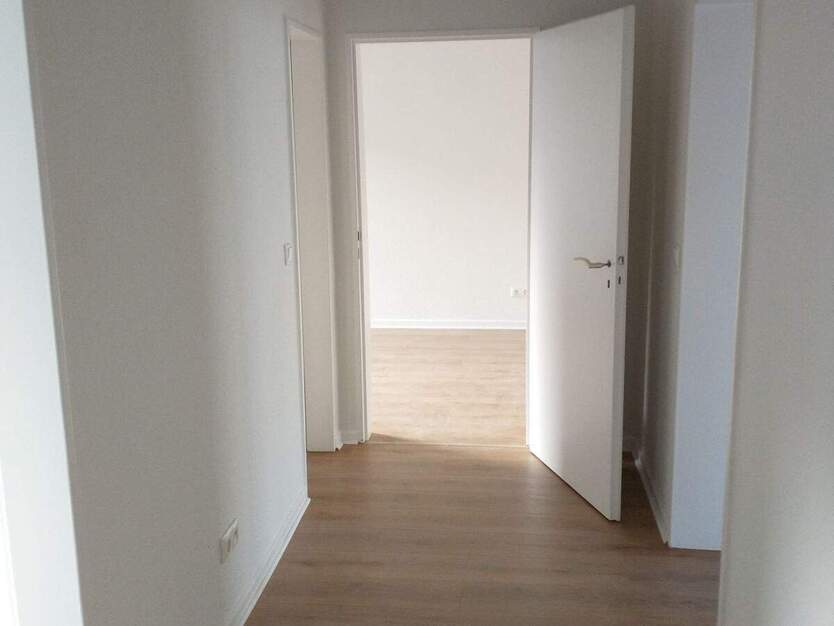 Komplett sanierte 3-Zimmer-Wohnung zu vermieten! 3 zimmer