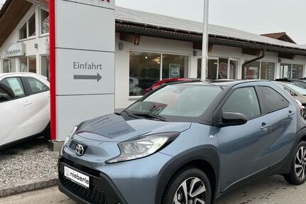 Toyota Aygo (X) 2.500 km 15.390 &euro; Germaringen 87656