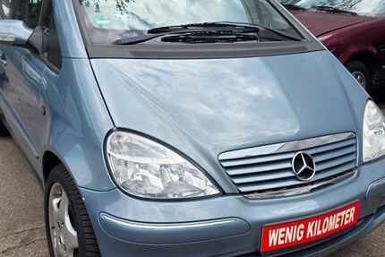 Mercedes-Benz A 190 107.300 km 4.299 &euro; Karlsruhe 76131