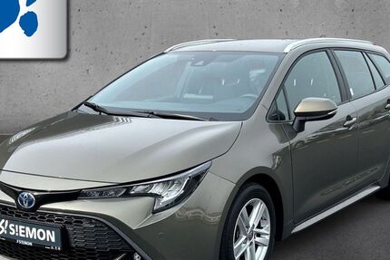 Toyota Corolla 48.654 km 23.930 &euro; Wiesmoor 26639