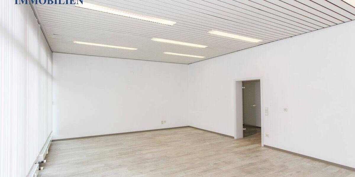 Gewerbeobjekt Engelsbrand Salmbach - 6 Zimmer, 480.000&euro; | Angebot:23975414
