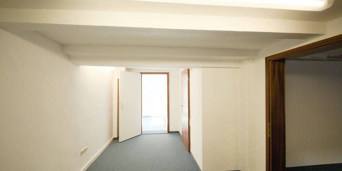 Gewerbeobjekt Dießen am Ammersee Dießen - 2 Zimmer, 80 m&sup2;, 880&euro; | Angebot:23970808