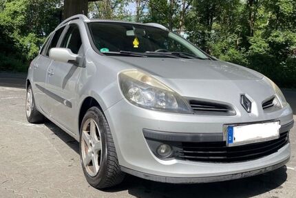 Renault Clio 201.000 km 1.800 &euro; Siegen 57072
