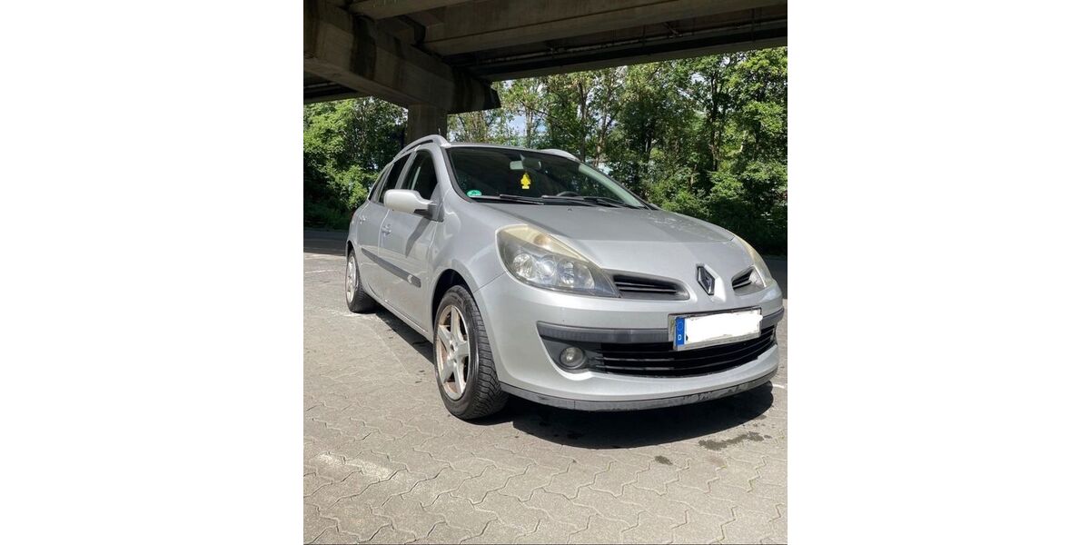 Renault Clio 201.000 km 1.800 &euro; Siegen 57072
