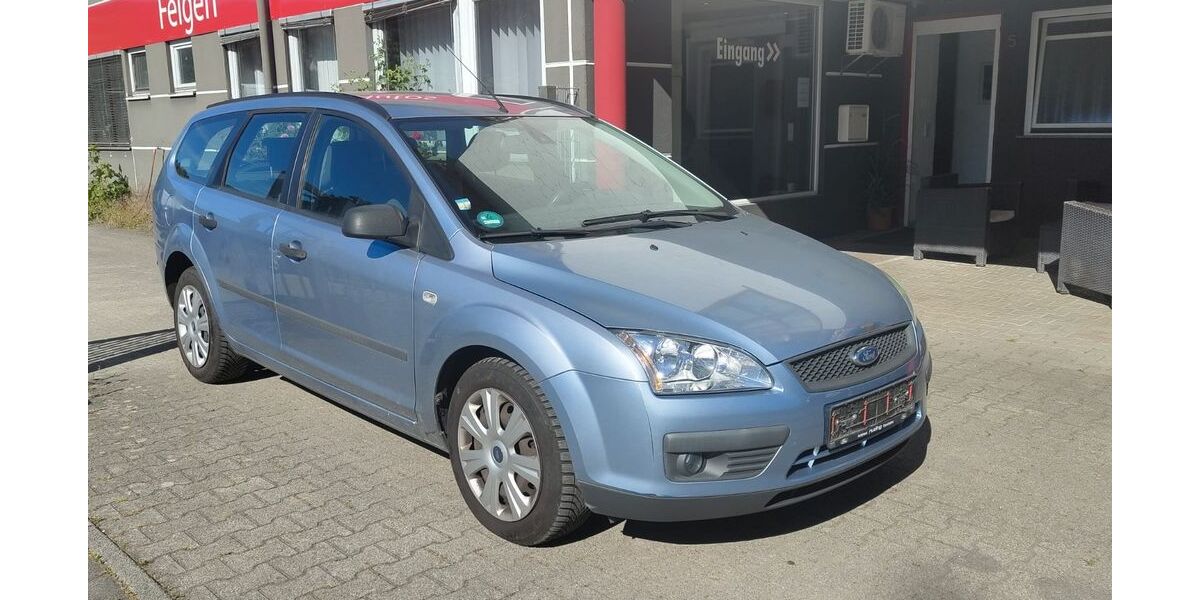 Ford Focus 176.000 km 800 &euro; Remshalden 73630