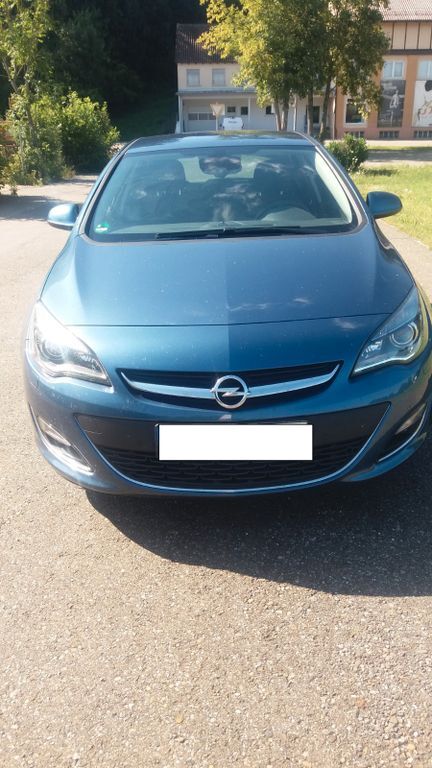Opel Astra 157.000 km 6.900 € Heuchlingen 73572