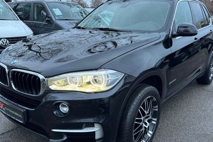 BMW X5 196.700 km 22.900 &euro; München 81243