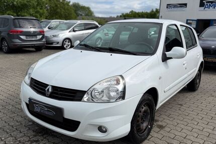 Renault Clio 205.000 km 1.999 &euro; Löhnberg 35792