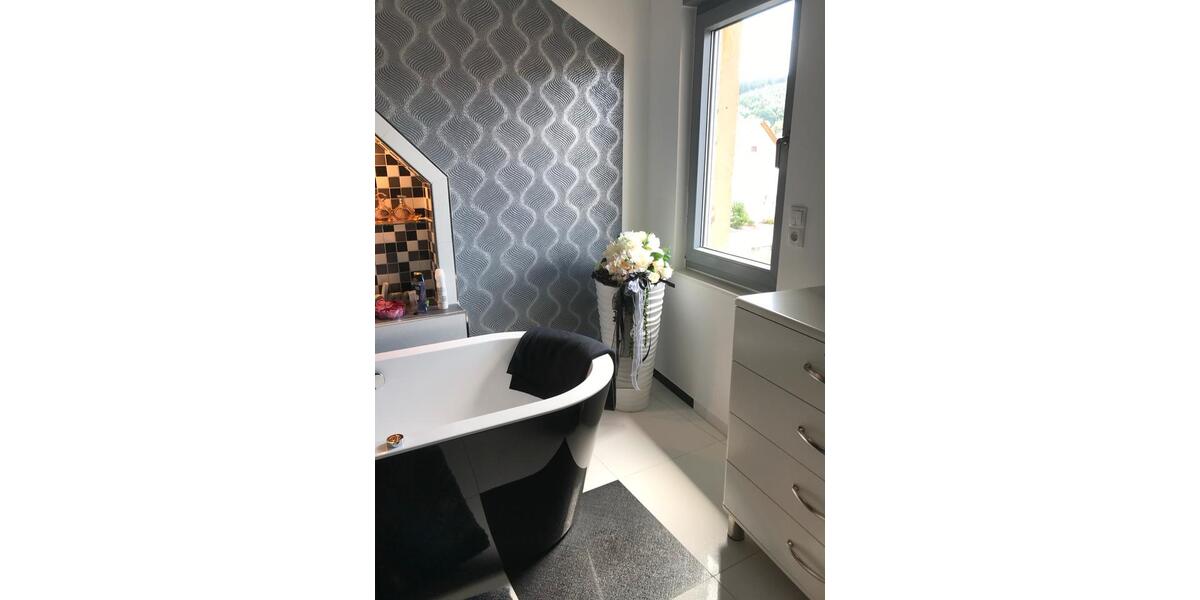Einfamilienhaus Friedrichroda - 2 Zimmer, 146 m&sup2;, 270.000&euro; | Angebot:26941502