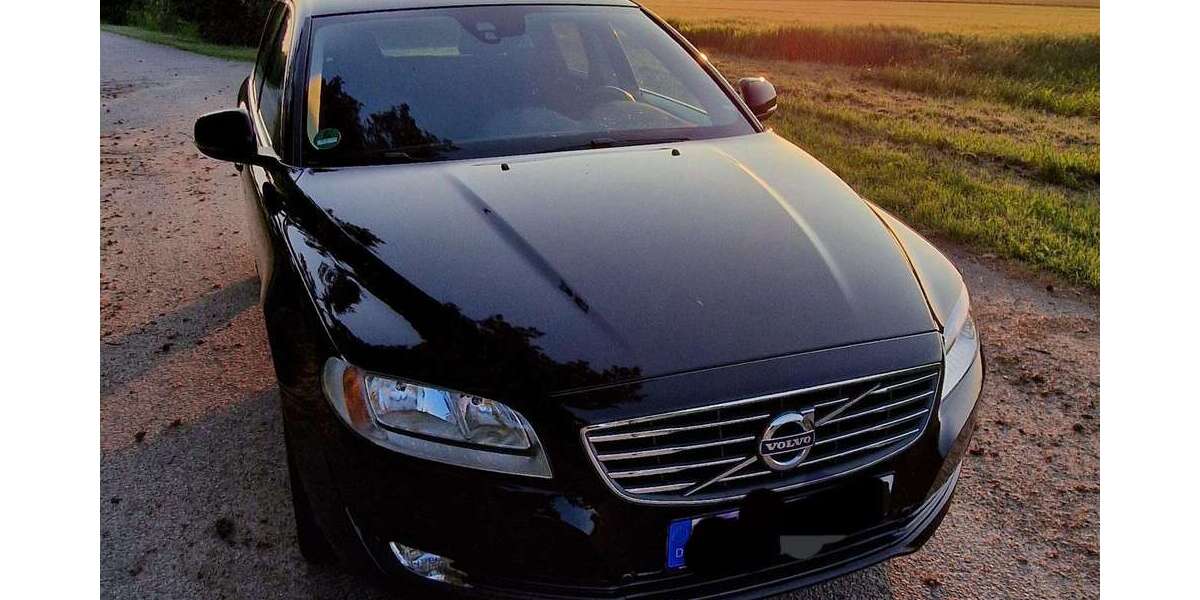 Volvo V70 159.000 km 11.222 &euro; Gudow 23899