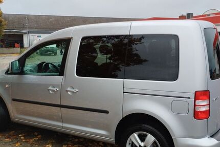 VW Caddy 270.000 km 7.900 € Polch 56751