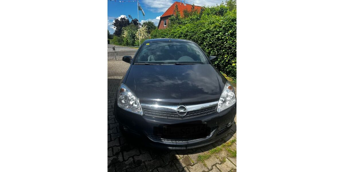 Opel Astra 143.000 km 2.777 &euro; Hollenbek 23883