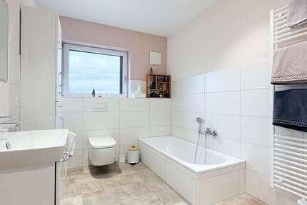 Wohnung zum Kaufen in Leingarten 414.000 € 109.75 m² 3.5 zimmer