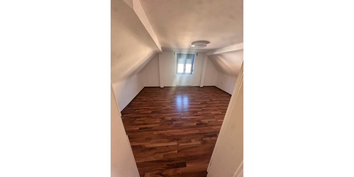 Einfamilienhaus Worms Westliche Vororte - 3.5 Zimmer, 100 m&sup2;, 1.500&euro; | Angebot:25390598