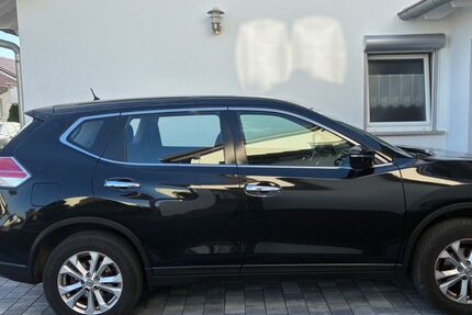 Nissan X-Trail 114.766 km 10.990 &euro; Germersheim 76726