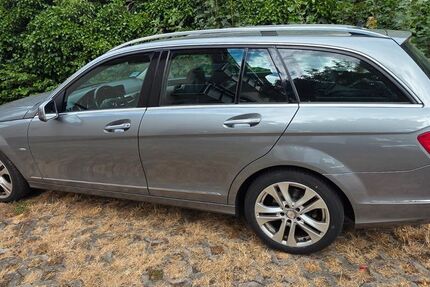 Mercedes-Benz 200 250.000 km 4.950 &euro; Hasbergen 49205