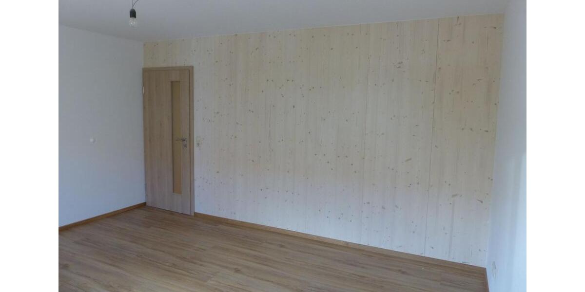 Etagenwohnung Regensburg Ganghofersiedlung - 4 Zimmer, 79 m&sup2;, 1.225&euro; | Angebot:25915910