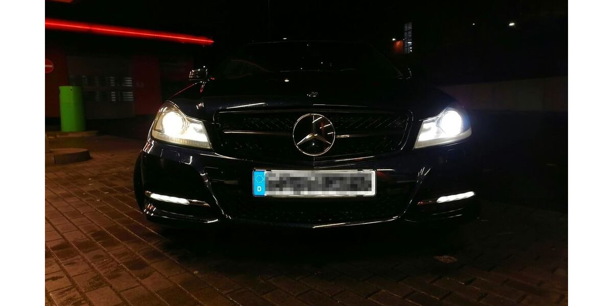 Mercedes-Benz C 350 162.000 km 14.400 &euro; Dermbach 36466