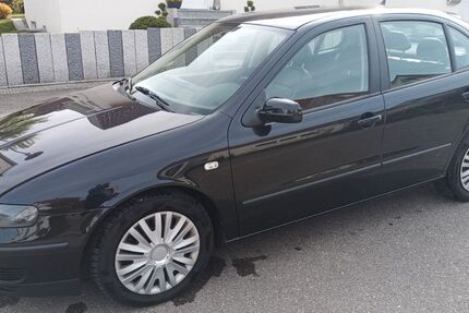Seat Leon 224.000 km 3.900 &euro; Albstadt 72458
