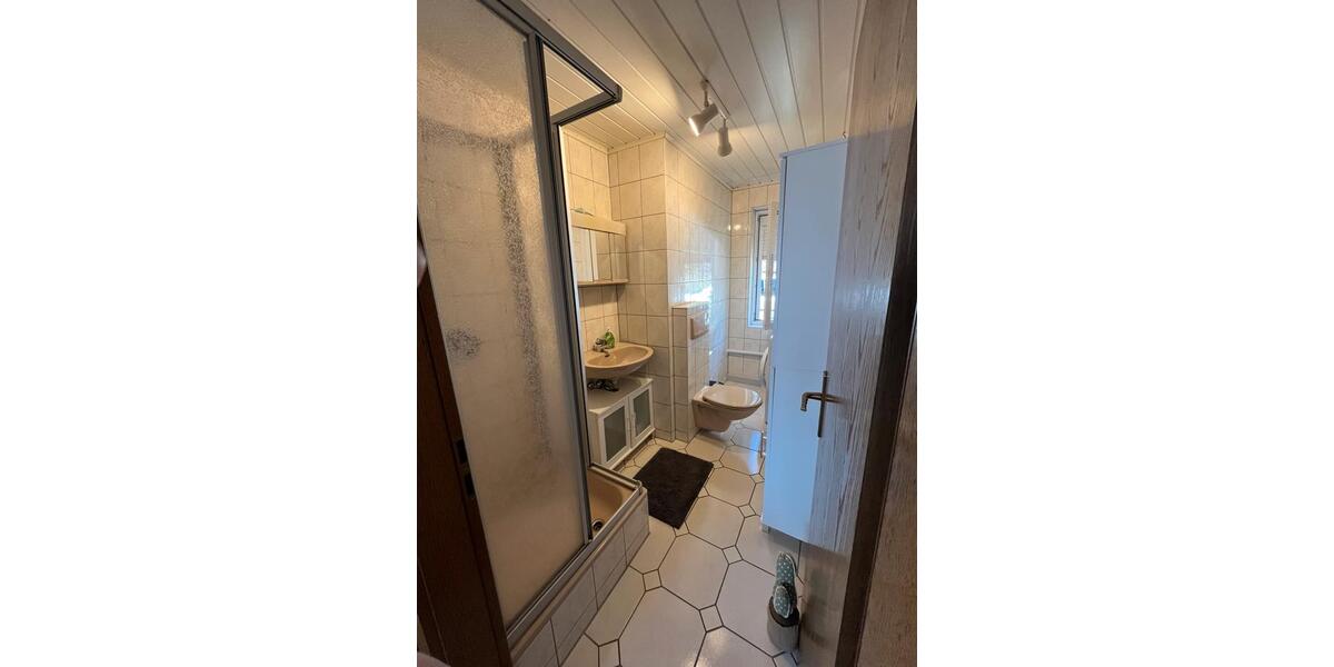 Bungalow Neuhaus am Rennweg - 3 Zimmer, 1.500&euro; | Angebot:23384852