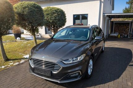 Ford Mondeo 93.000 km 17.900 &euro; Berlin 12681