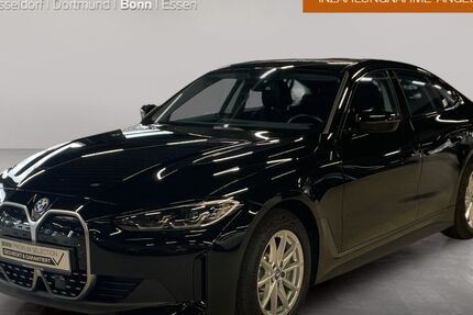 BMW i4 45.543 km 38.499 &euro; Bonn 53119