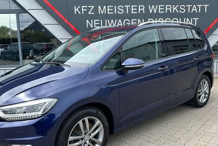 VW Touran 117.144 km 17.899 &euro; Mönchhagen 18182