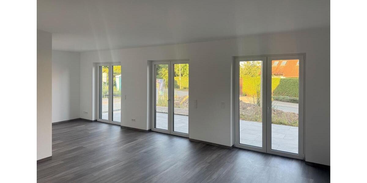Doppelhaushälfte Klipphausen - 4 Zimmer, 148 m&sup2;, 2.150&euro; | Angebot:26495419
