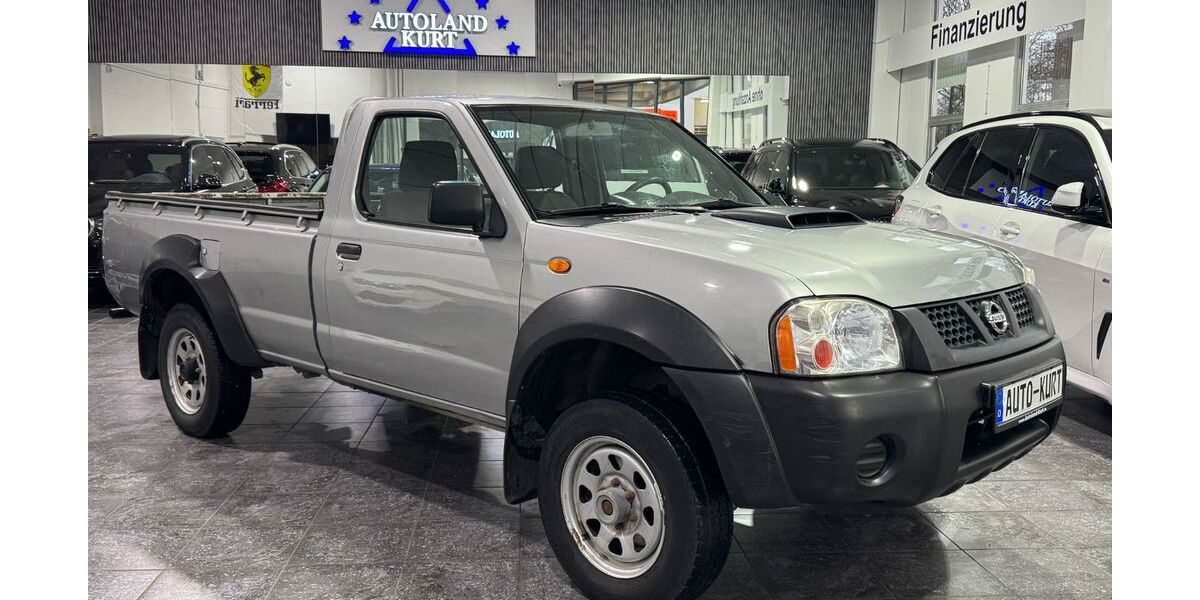 Nissan Navara 126.018 km 4.990 &euro; München 81829