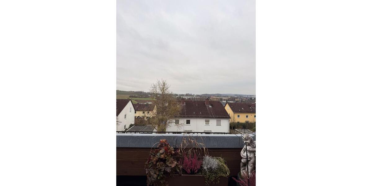 Schöne, gemütliche Dachterrassenwohnung nahe Hochschule Hof 2 zimmer