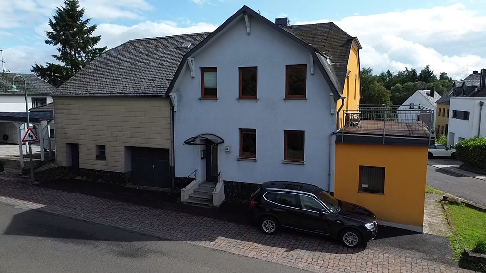 Modernisiertes Einfamilienhaus mit Scheune und Garten 5 zimmer